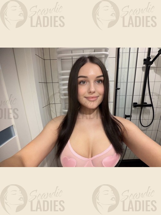 Mia